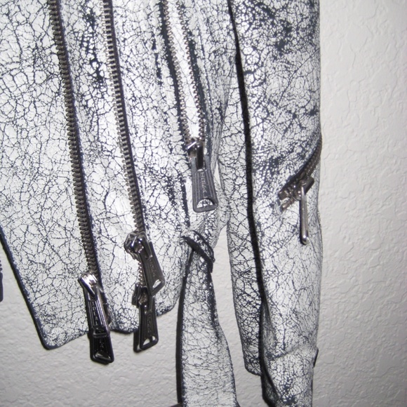 R13 Cracked White Leather Jacket Size XS/S - Picture 5 of 8